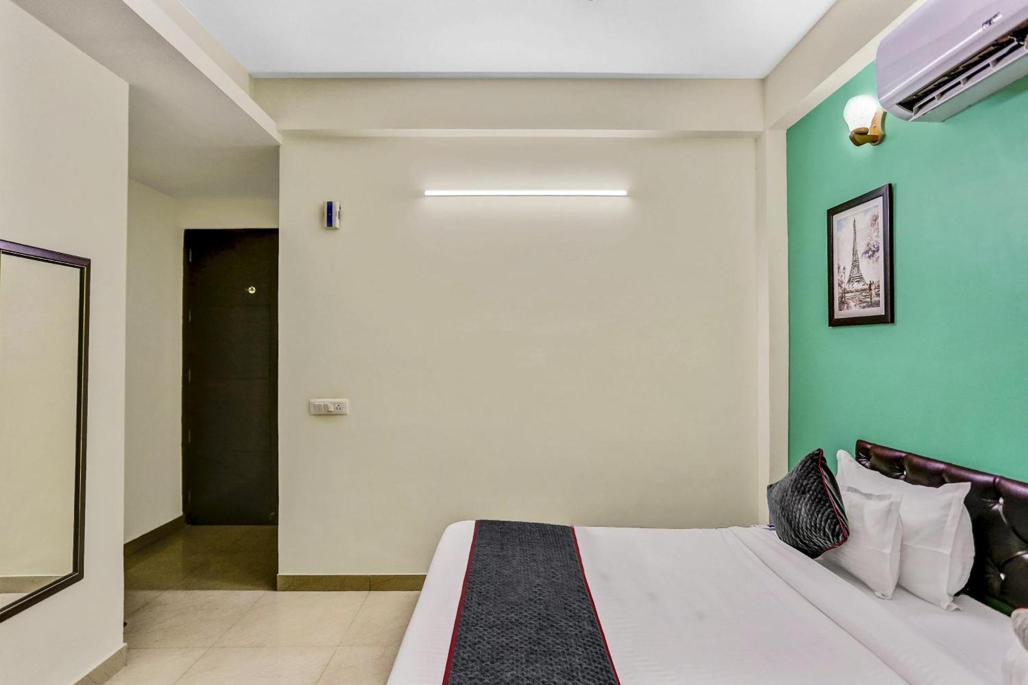 Townhouse Rumaisa Indirapuram Zewnętrze zdjęcie